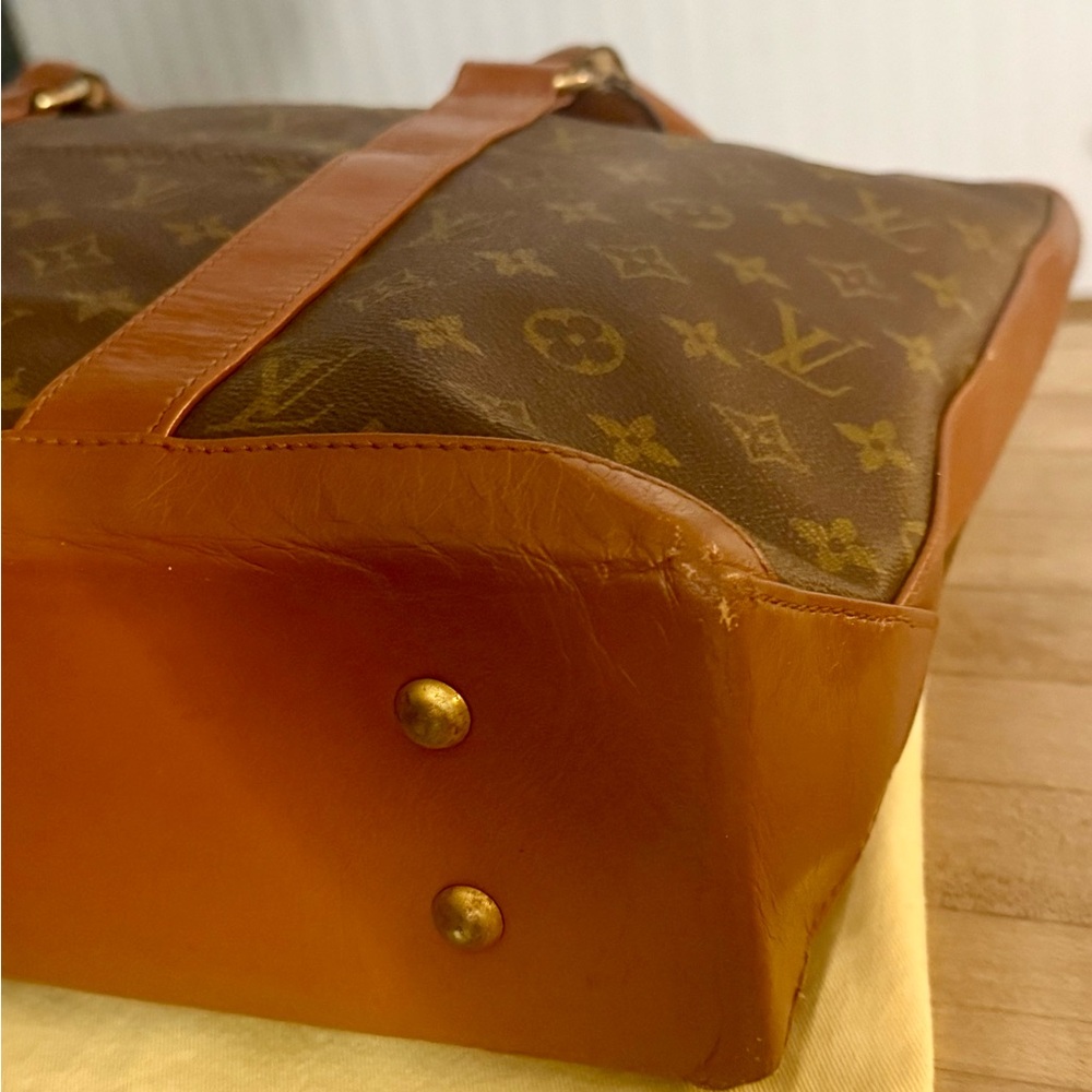 Louis Vuitton LV Monogram Weekend PM Tote Bag - Picture 9 of 13